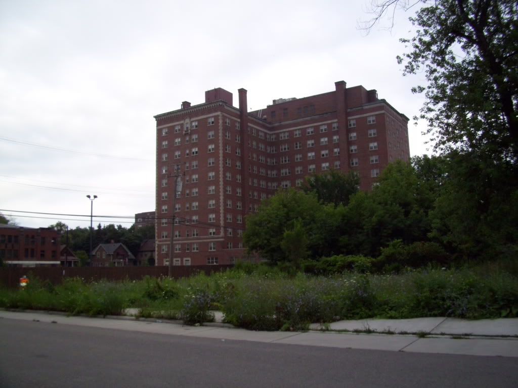 Detroit West Village SkyscraperCity